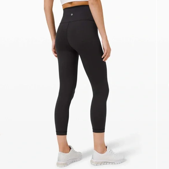 Lululemon Wunder Train High-Rise Crop